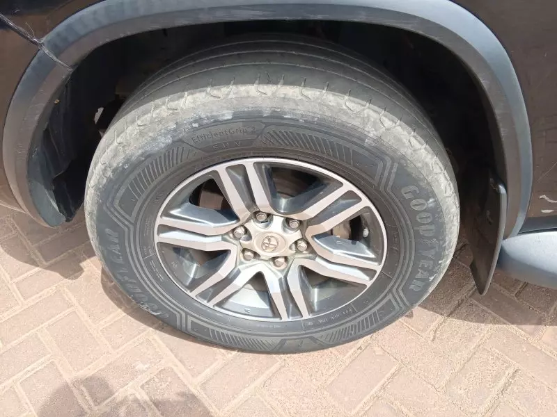 Toyota Fortuner   - 2019