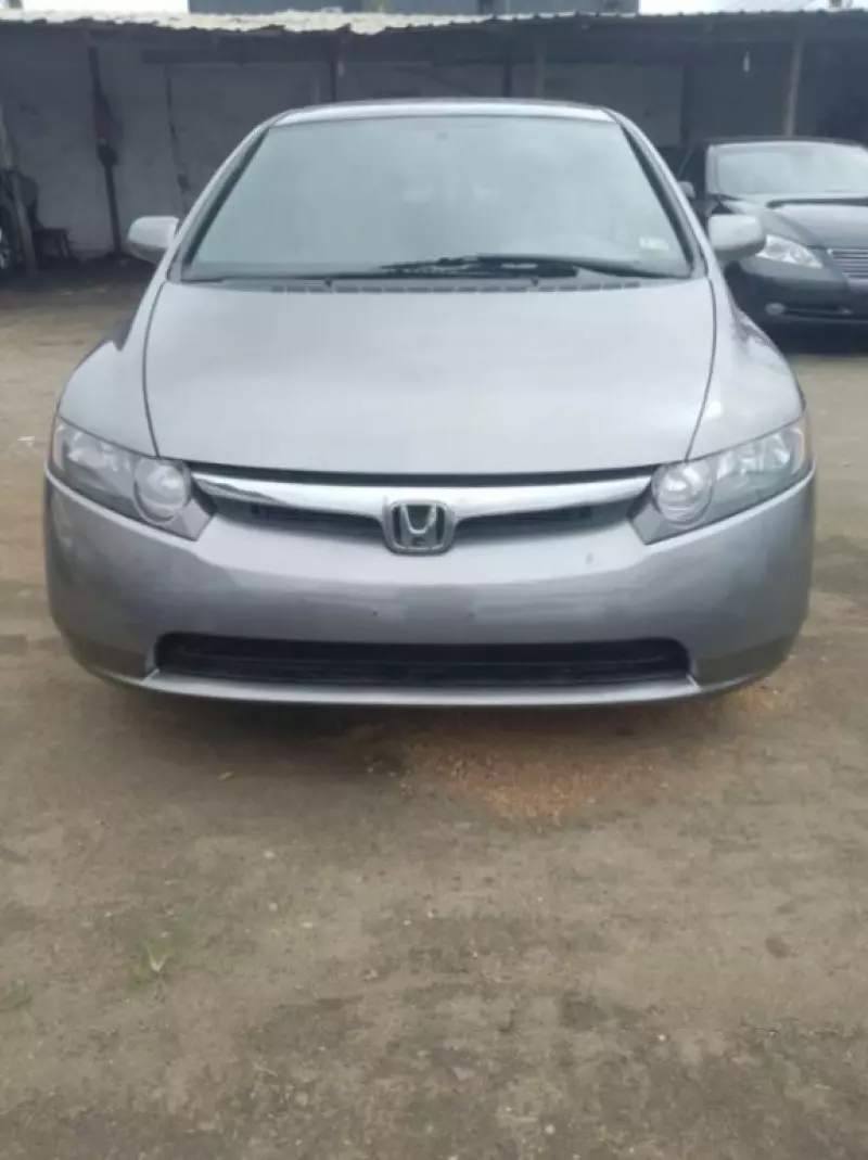 Honda Civic   - 2006