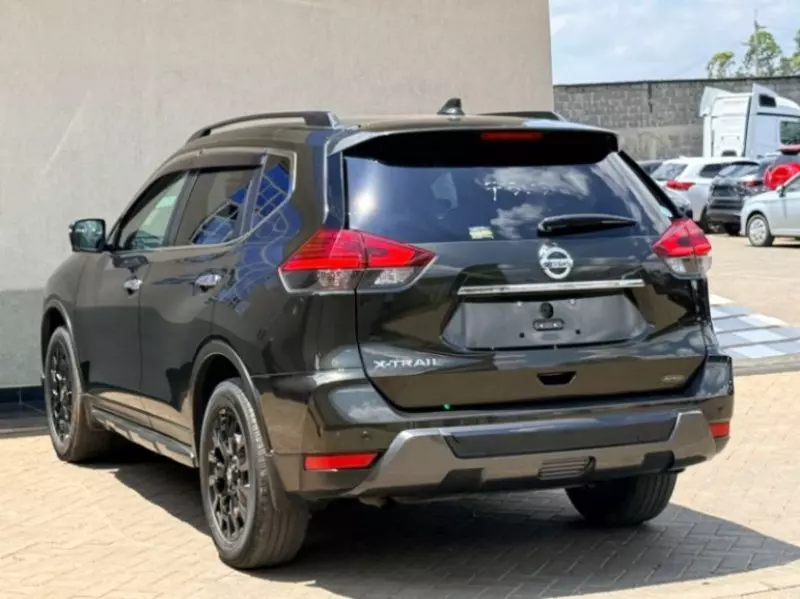 Nissan X-Trail   - 2018
