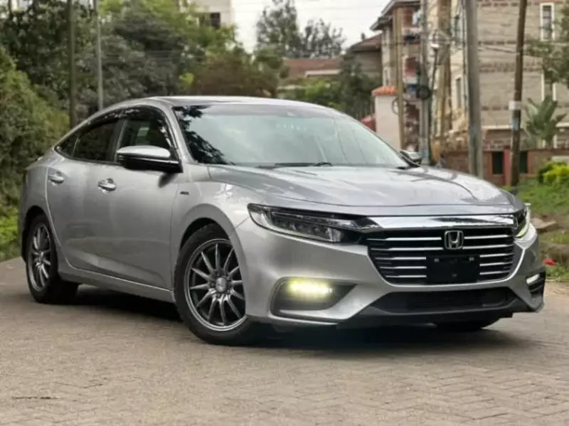 Honda Insight Hybrid    - 2019