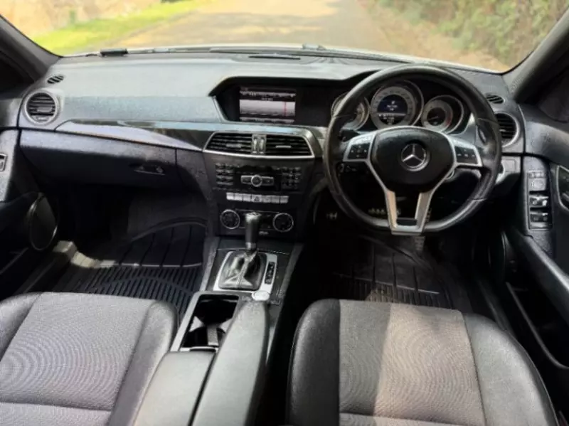 Mercedes-Benz C 200   - 2013