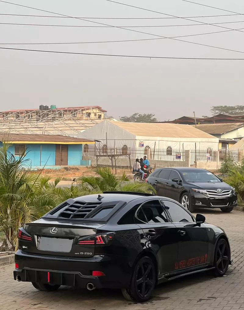 Lexus IS 250   - 2008