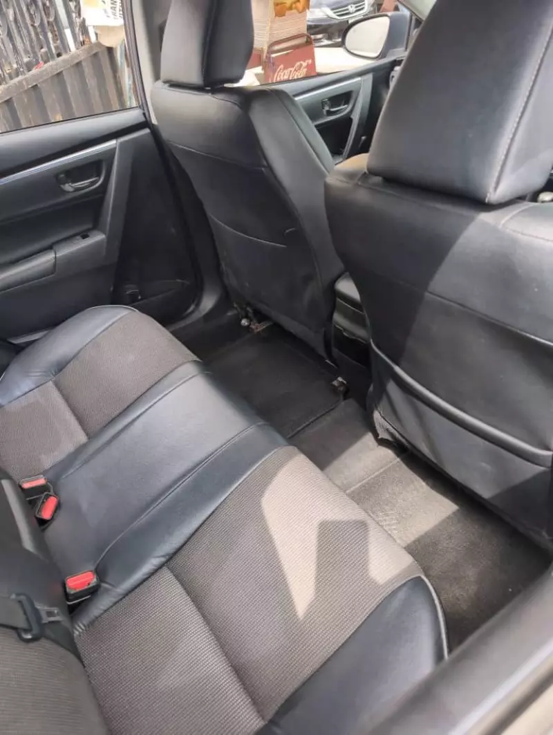 Toyota Corolla   - 2015