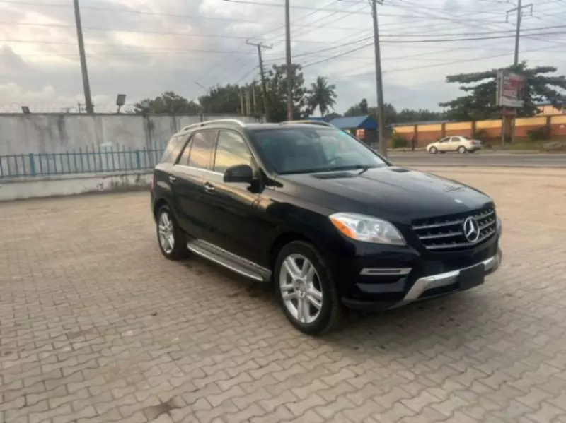 Mercedes-Benz ML-Class - 2015