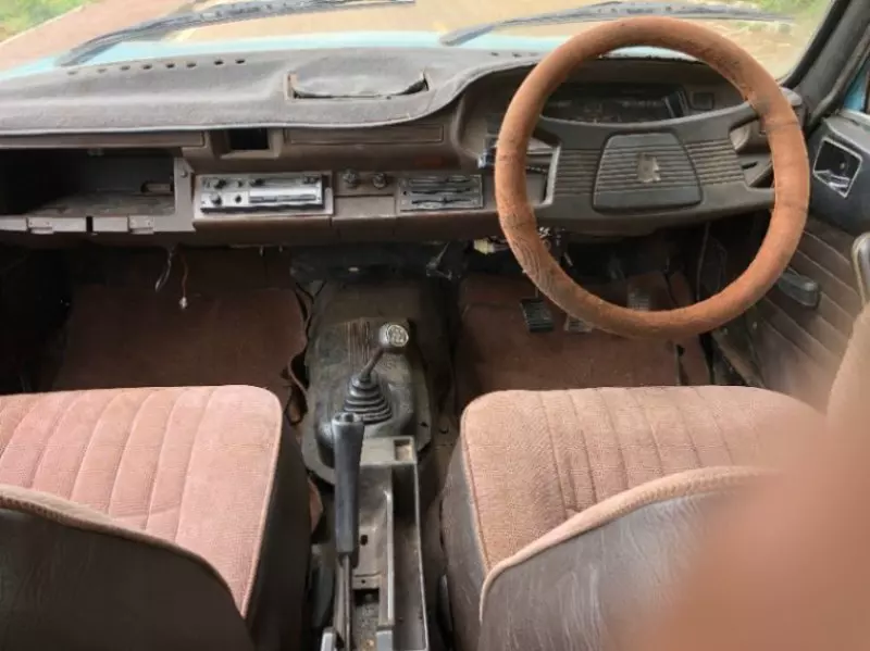 Peugeot 504   - 1990