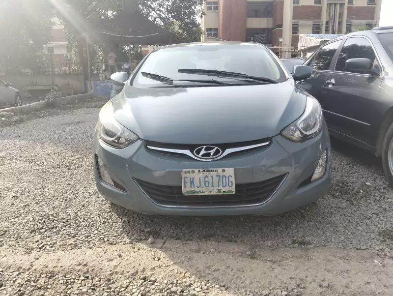 Hyundai Elantra   - 2014