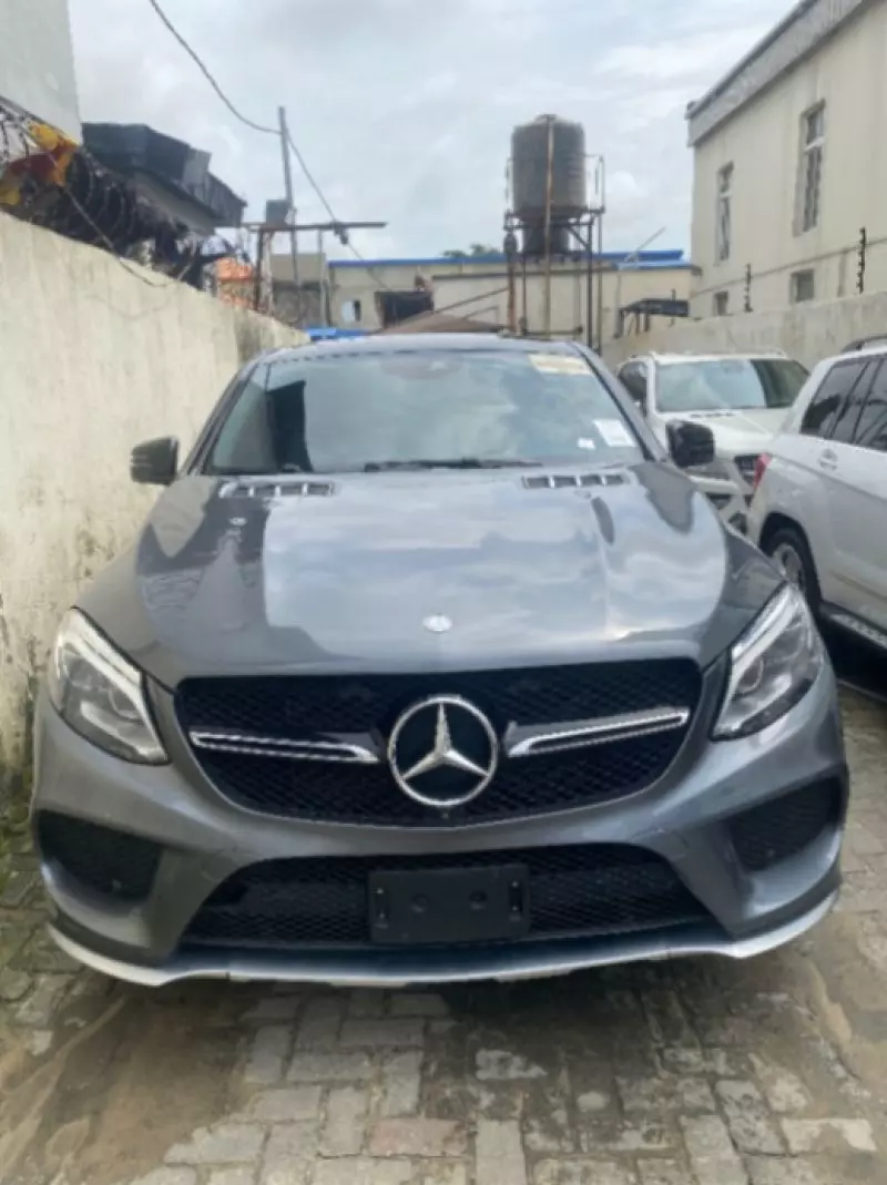Mercedes-Benz GLE 43 AMG   - 2017