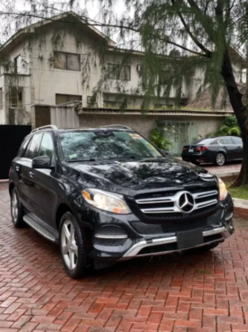 Mercedes-Benz GLE 350   - 2016