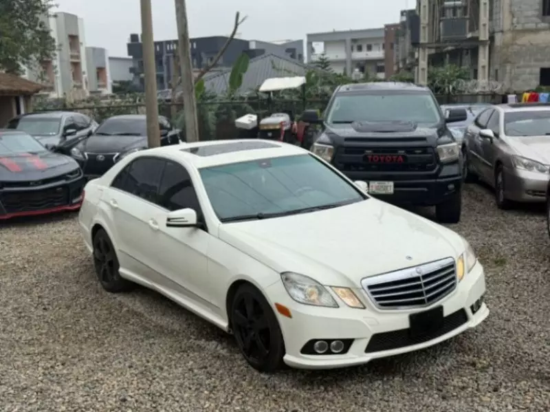 Mercedes-Benz E 350   - 2010