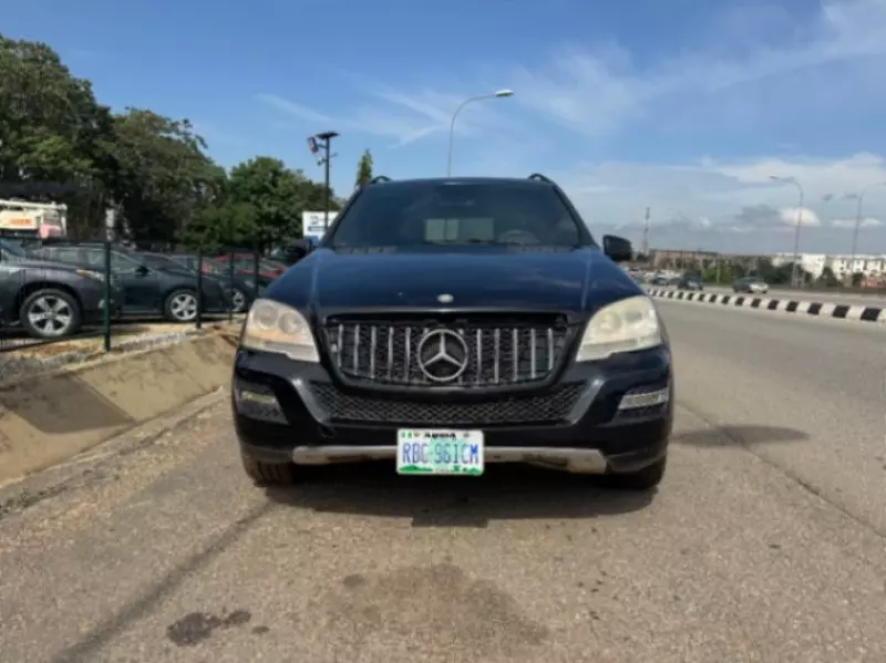 Mercedes-Benz ML 350   - 2006