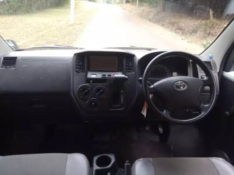 Toyota Town Ace   - 2015
