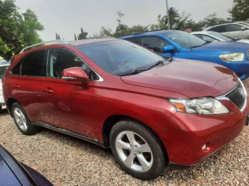 Lexus RX   - 2010