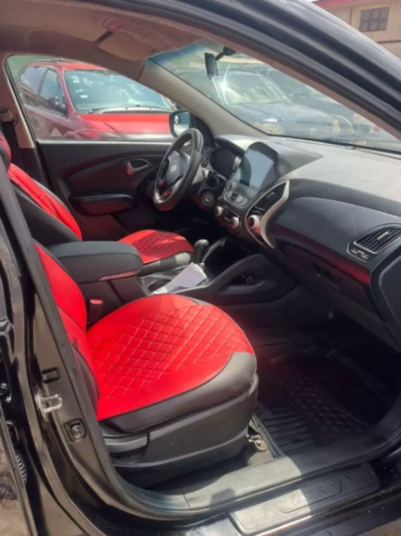 Hyundai ix35   - 2011