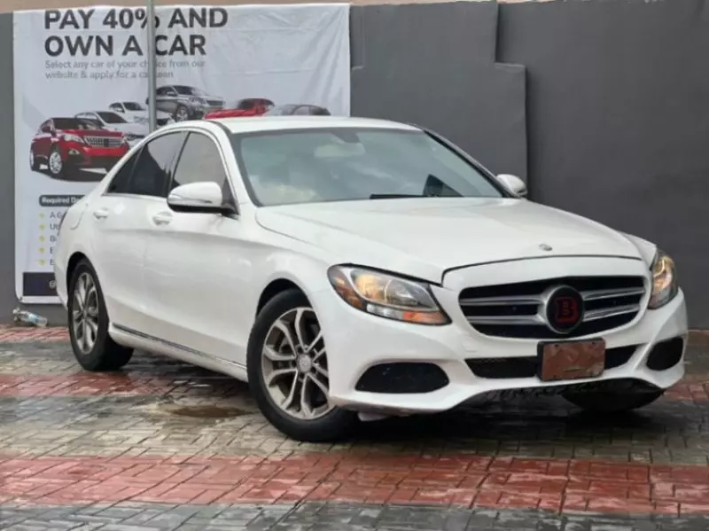 Mercedes-Benz C 300   - 2015