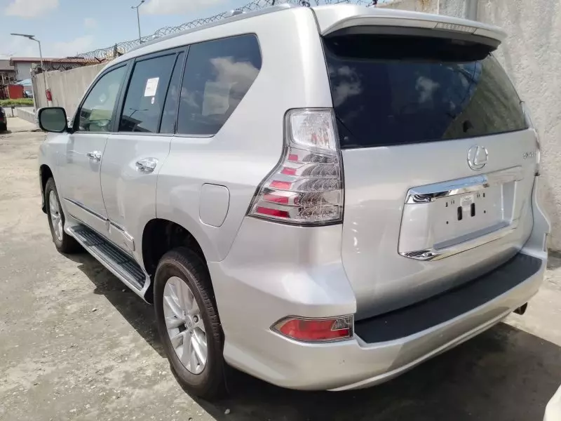 Lexus GX 460   - 2016