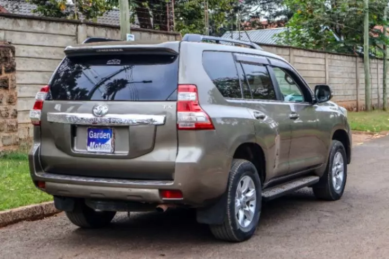Toyota Landcruiser prado TX   - 2015