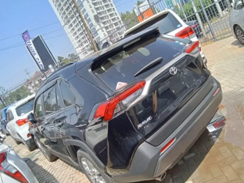 Toyota Rav4   - 2019