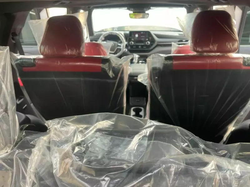 Toyota Highlander   - 2022
