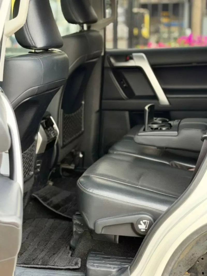 Toyota Landcruiser Prado - 2019