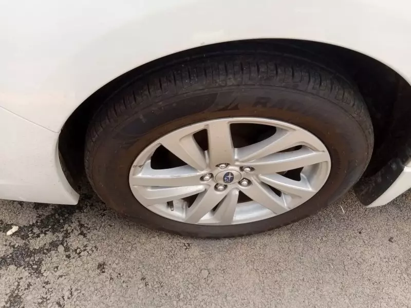 Subaru Impreza   - 2014