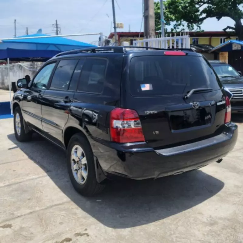 Toyota Highlander   - 2005