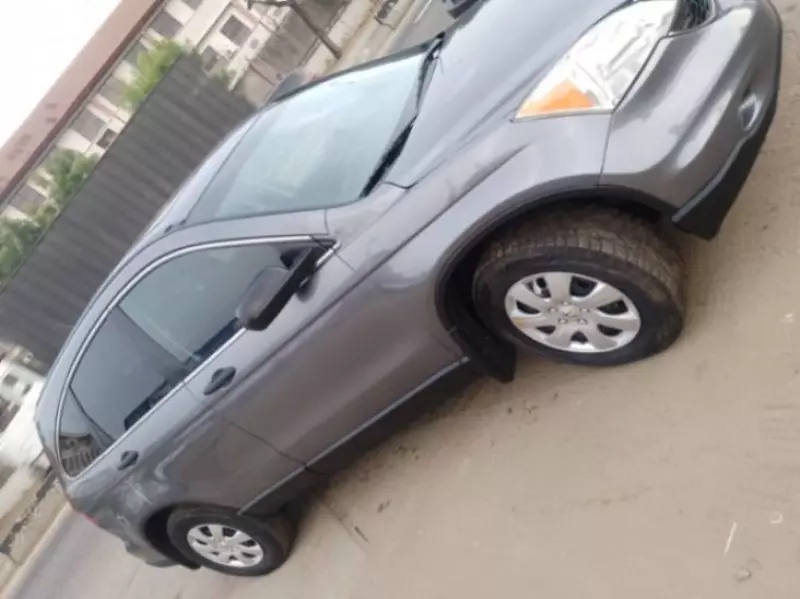 Honda CR-V   - 2010