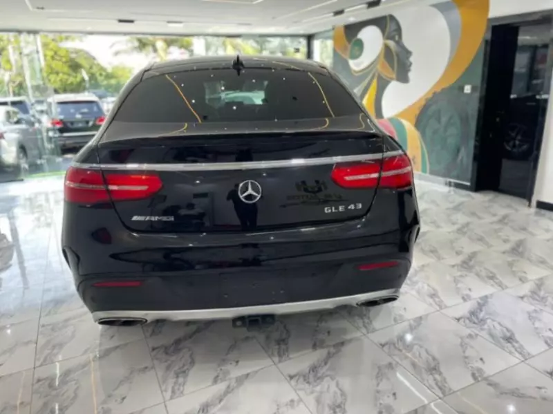 Mercedes-Benz GLE 43 AMG   - 2016