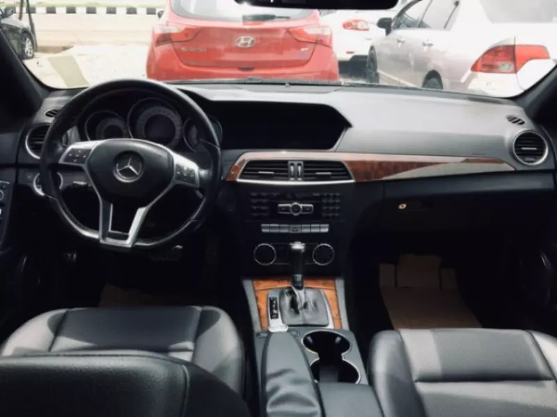 Mercedes-Benz C 300   - 2013