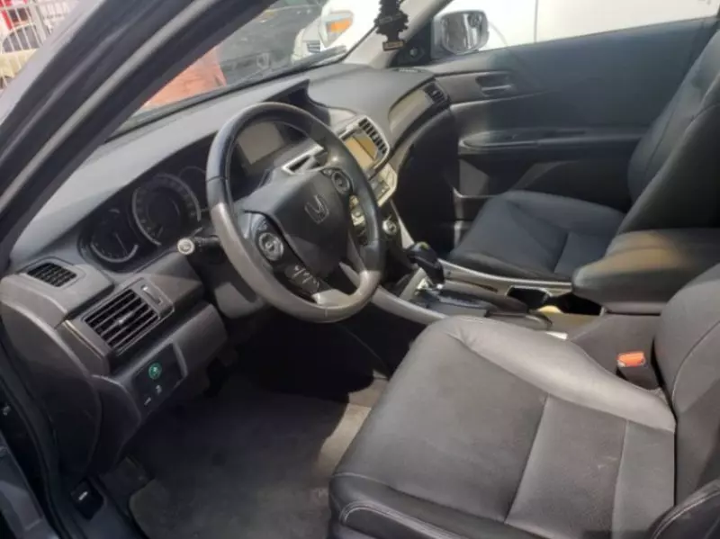 Honda Accord   - 2013