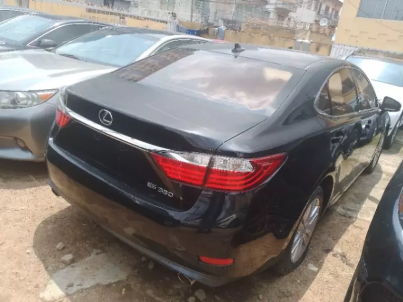 Lexus ES 350   - 2013