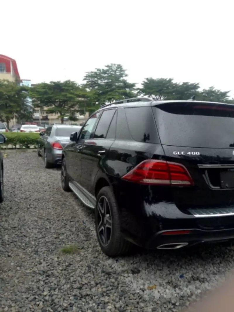 Mercedes-Benz GLE 400   - 2016