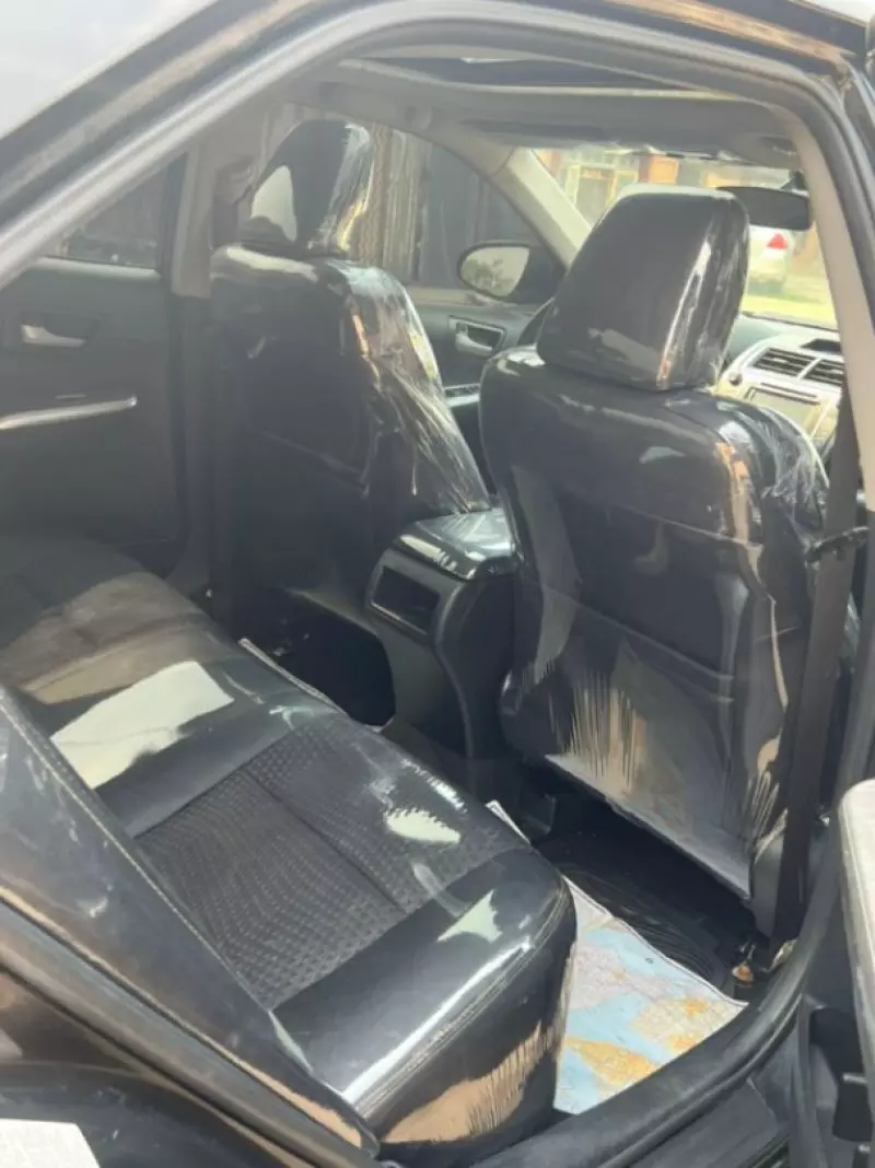 Toyota Camry   - 2013