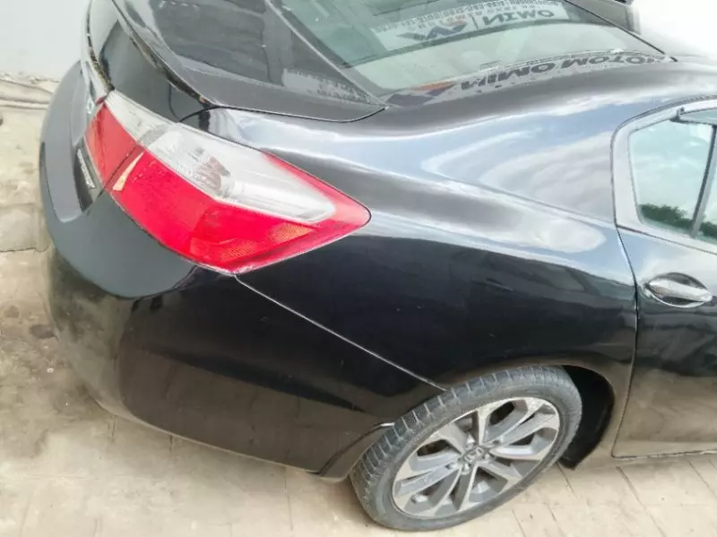 Honda Accord   - 2015