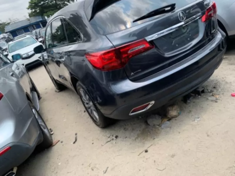 Acura MDX   - 2015