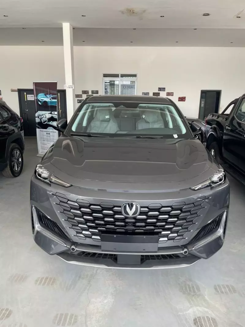 CHANGAN Uni-k   - 2024