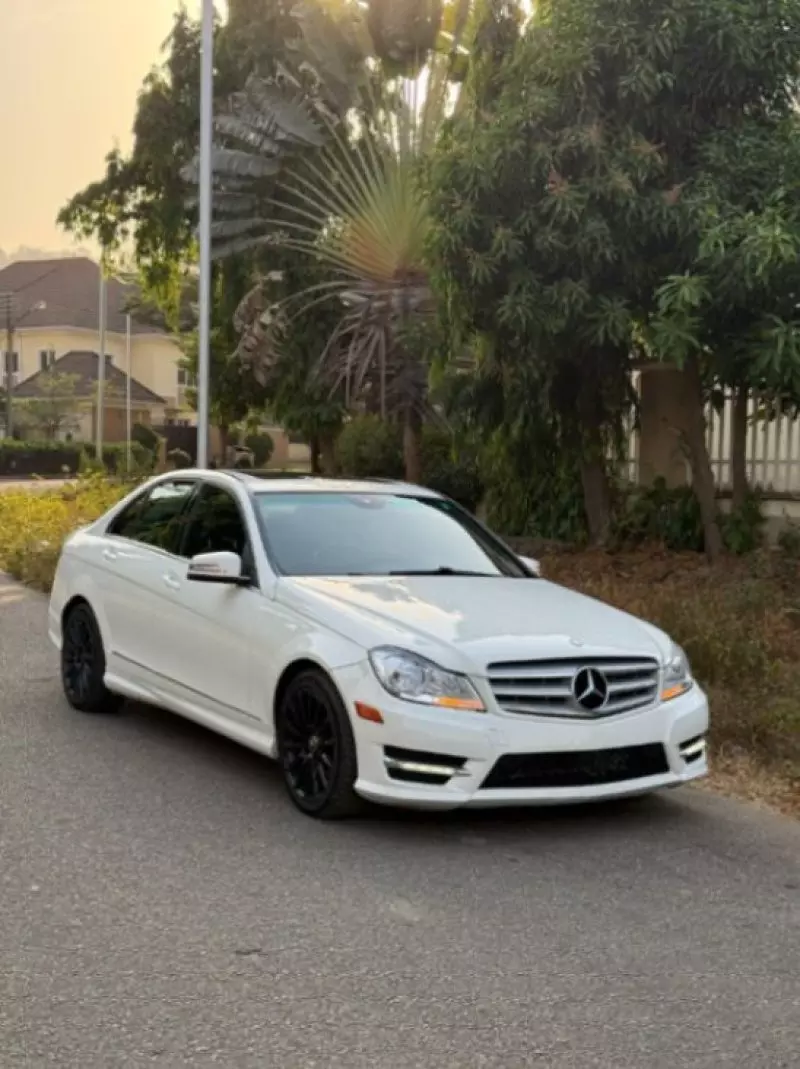 Mercedes-Benz C-Class