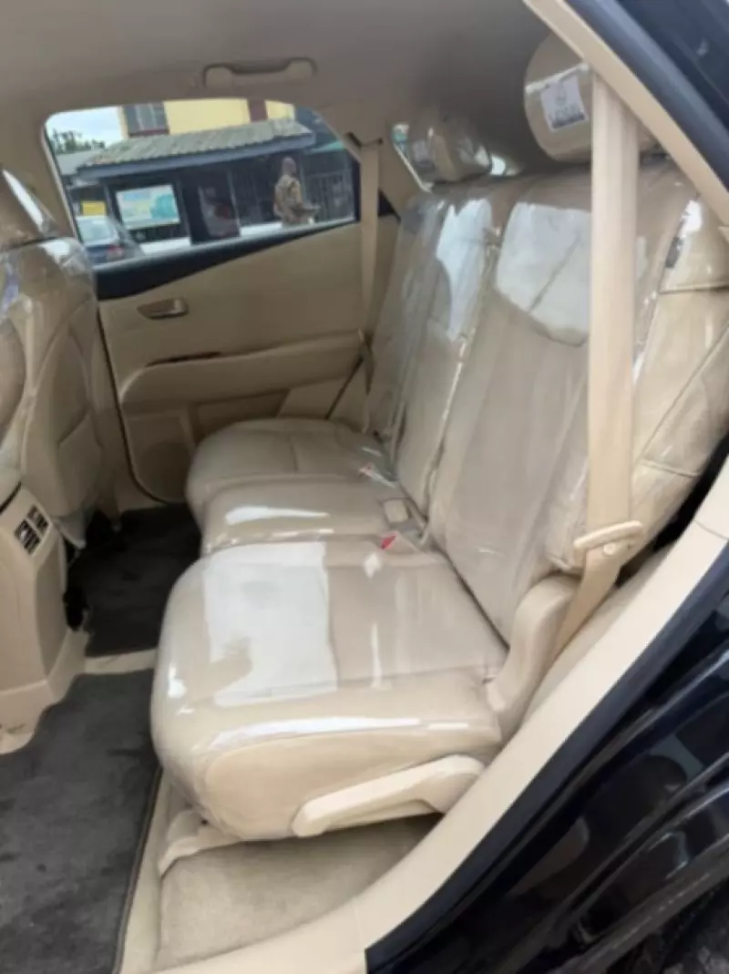 Lexus RX 350   - 2012