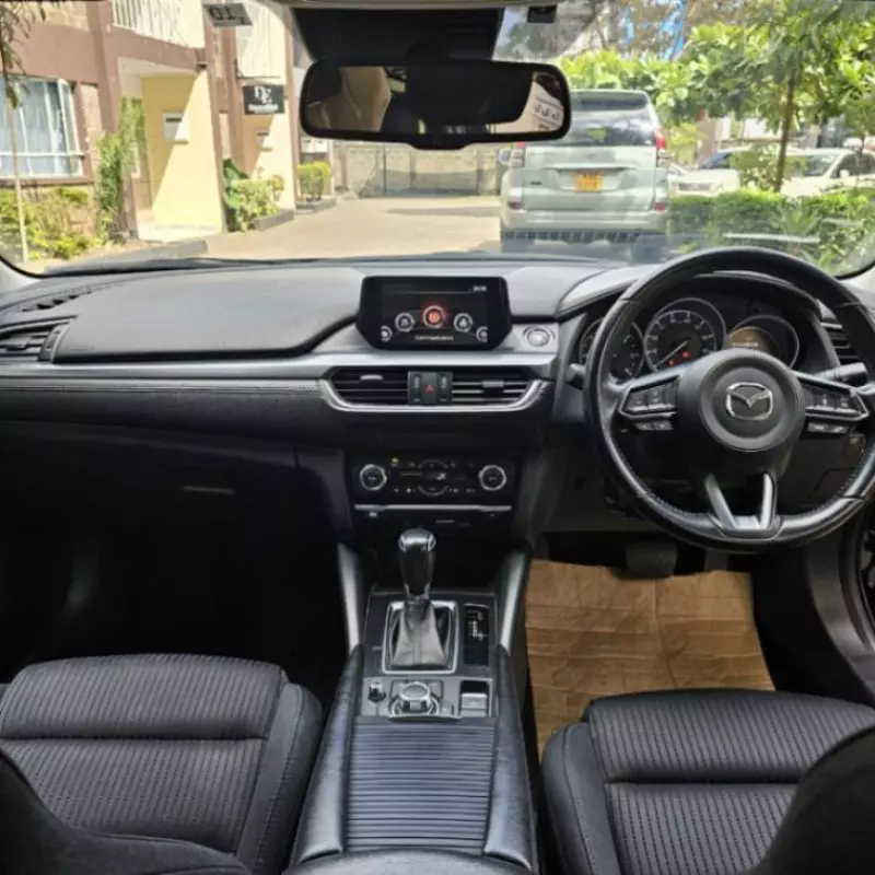 Mazda Atenza    - 2017