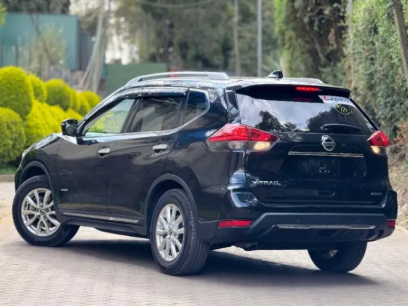 Nissan X-Trail   - 2018