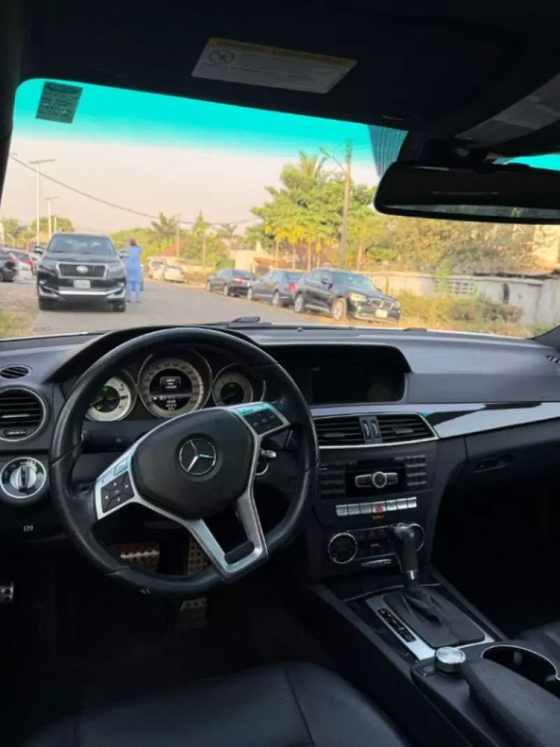 Mercedes-Benz C-Class