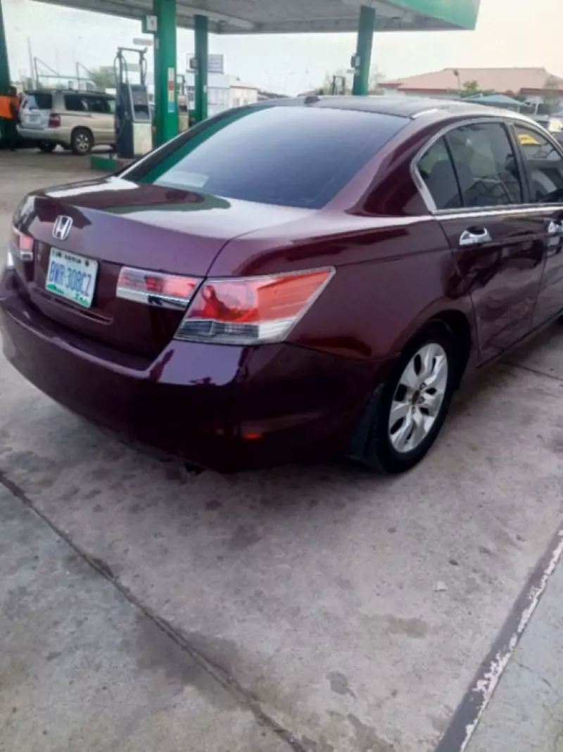 Honda Accord   - 2008