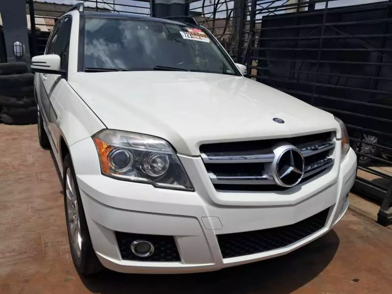 Mercedes-Benz Glk-class   - 2012