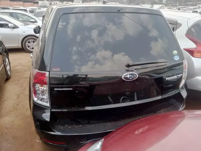 Subaru Forester   - 2011