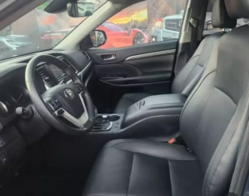 Toyota Highlander - 2017