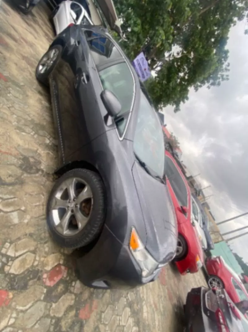 Toyota Venza   - 2013