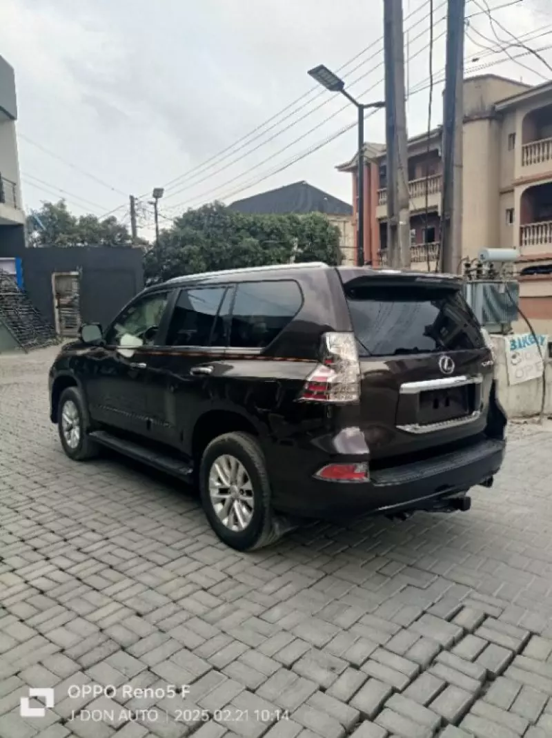 Lexus GX 460   - 2014