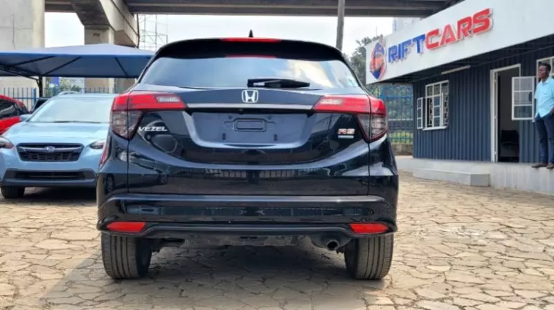 Honda Vezel    - 2018