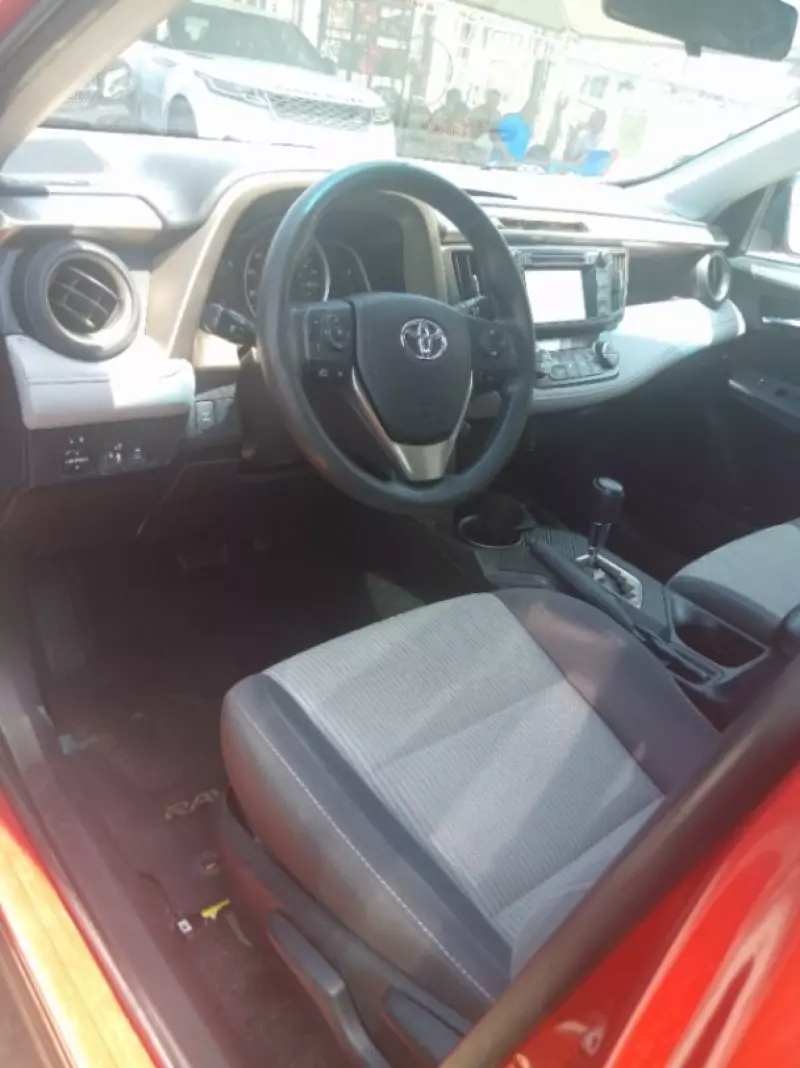 Toyota RAV 4   - 2014