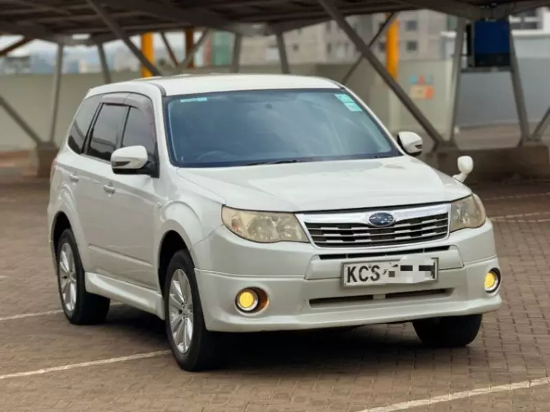 Subaru Forester   - 2011