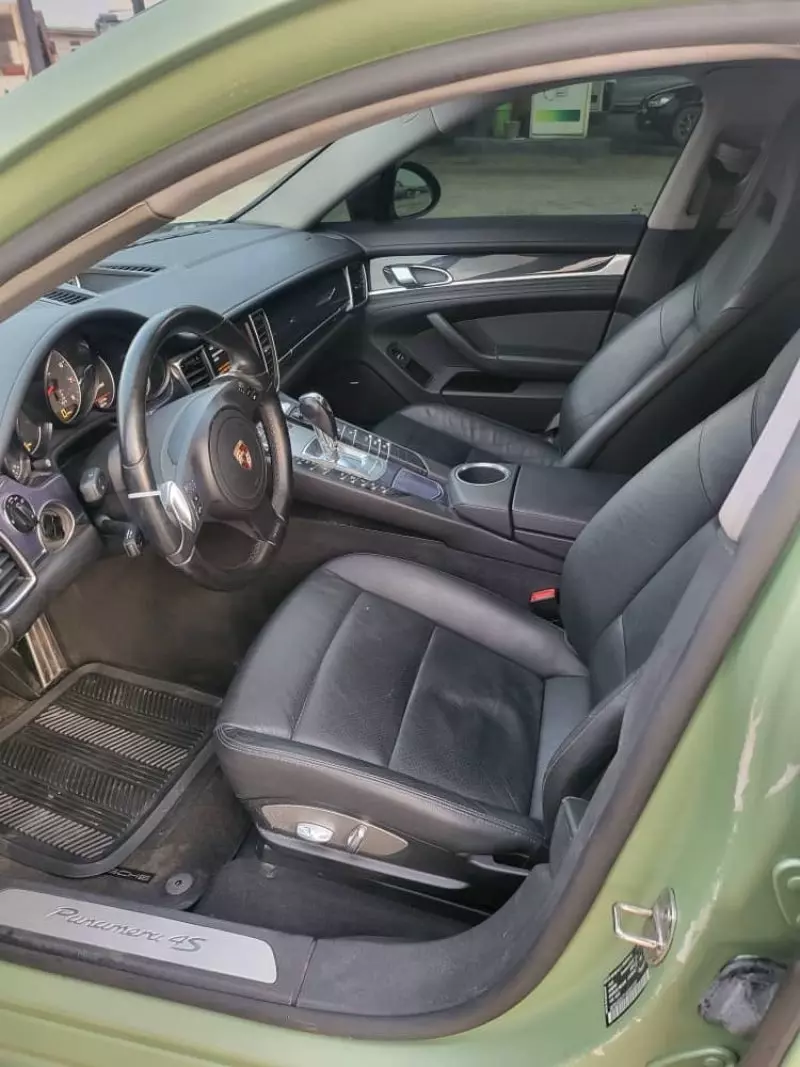 PORSCHE Panamera   - 2010
